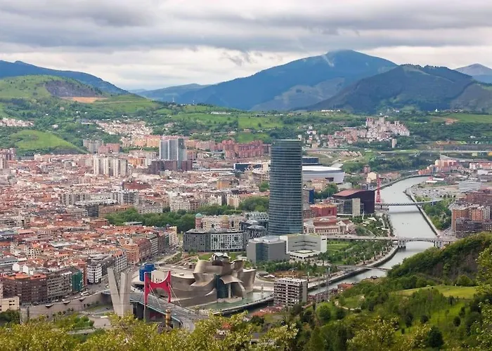 Apartamento Nuevo, Luminoso Y Céntrico. Parking Gratis Bilbao