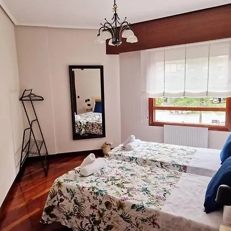 Apartamento Nuevo, Luminoso Y Centrico. Parking Gratis Bilbau