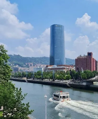 Apartamento Nuevo, Luminoso Y Centrico. Parking Gratis Bilbau